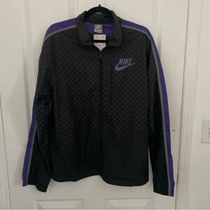 Nike Sportwear Windbreaker Jacket Coat Black Purple Size Medium